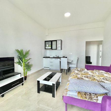 Seaside Apartments Sword Бар Екстериор снимка