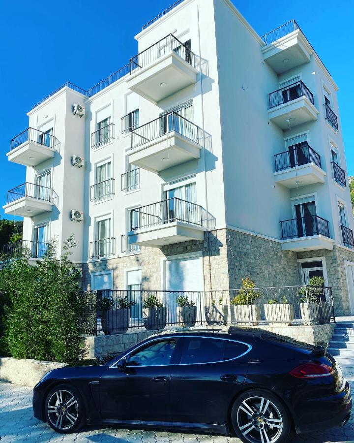 Seaside Apartments Sword Бар Екстериор снимка